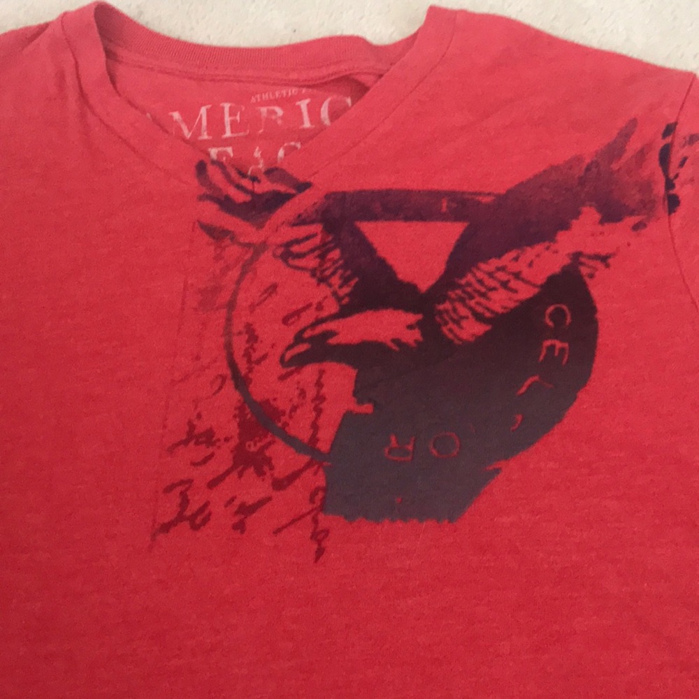 American Eagle T-shirt